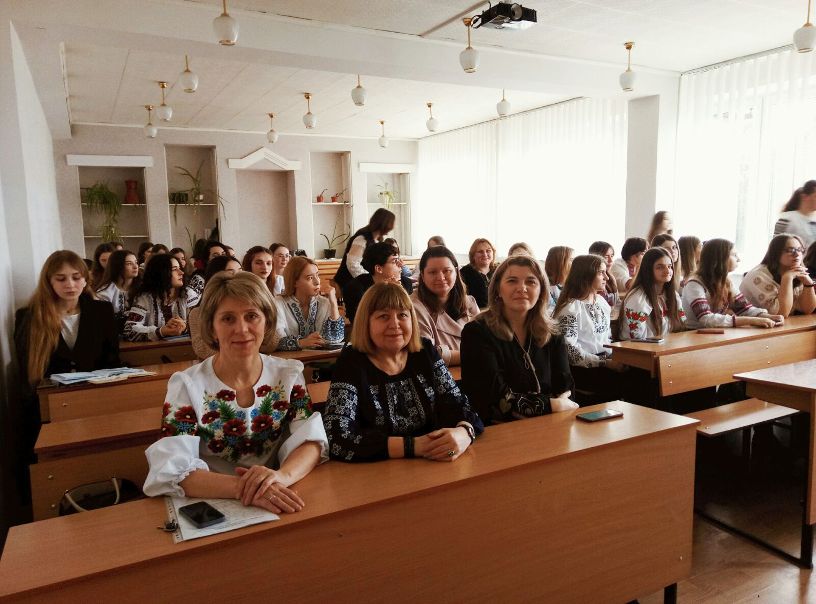 Глядачі заходу - викладачі та студенти факультету філології і журналістики